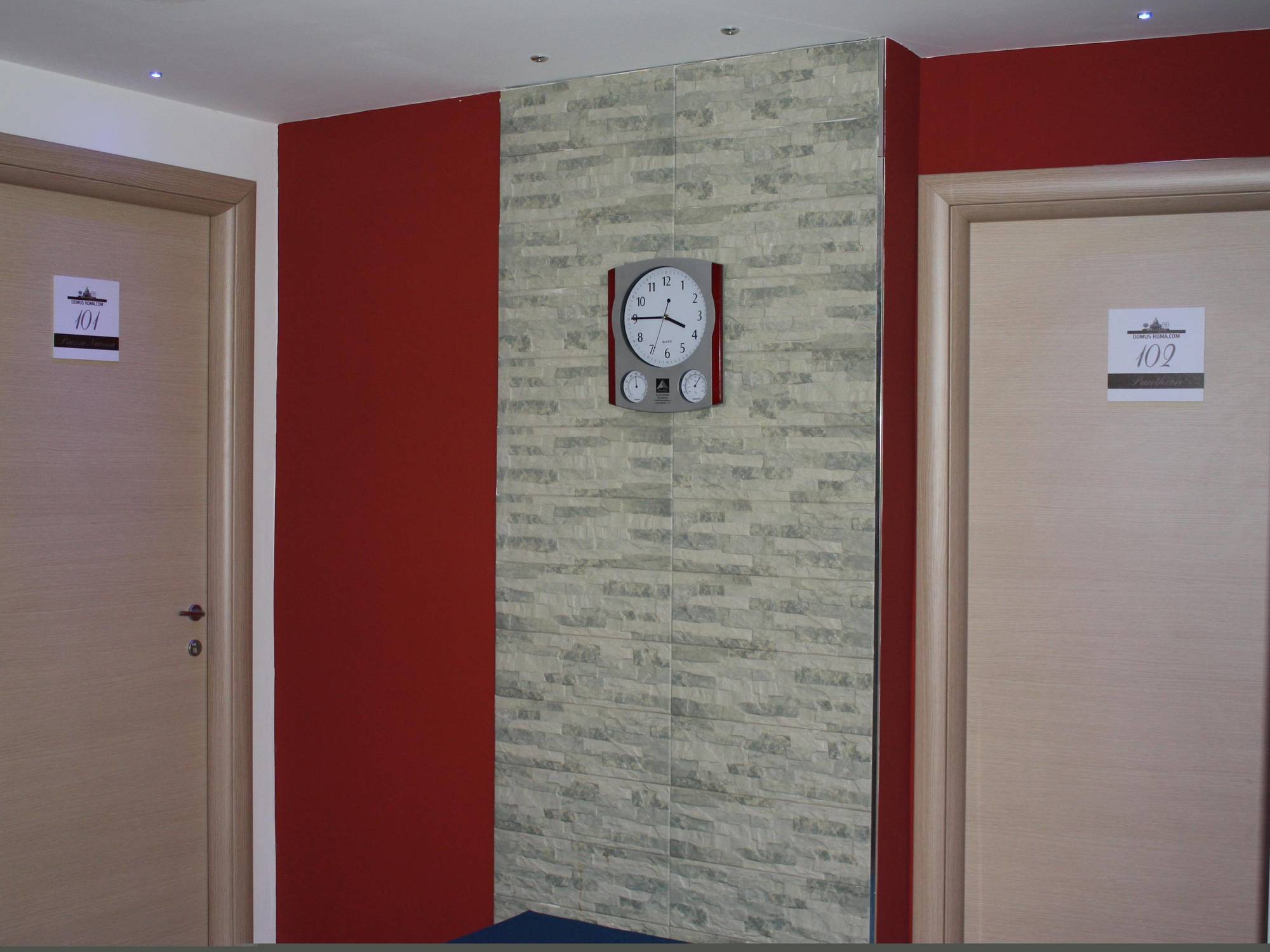 Domus Roma Hotel Екстериор снимка